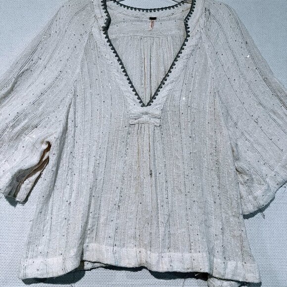 Free People Womens Get Over It Top Shimmer Silver V Neck Relaxed Boho Medium - Picture 2 of 10